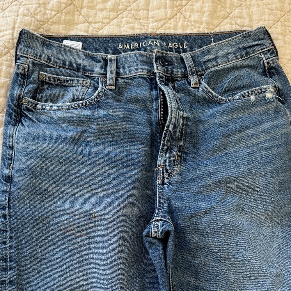 American Eagle Women’s Relaxed Denim
